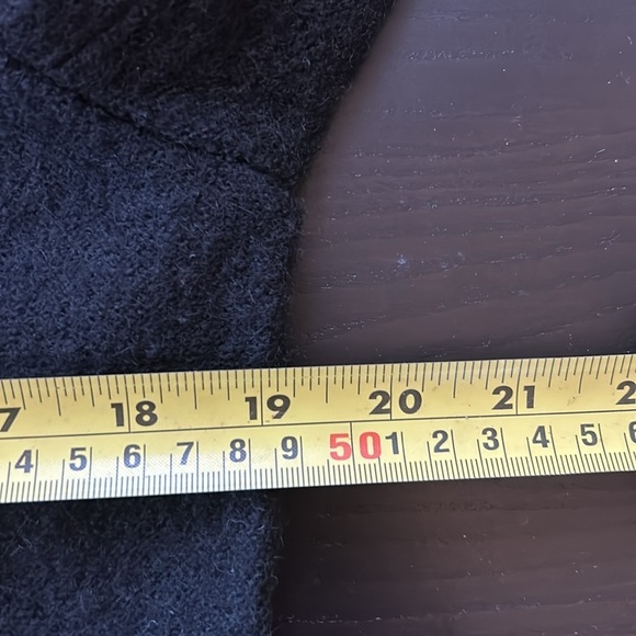 Floral Embroidered Wool Blazer - Picture 5 of 6